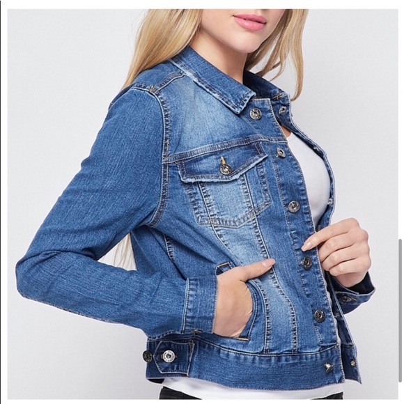 LAST ONE: Retro chic jean jacket - Picture 5 of 7